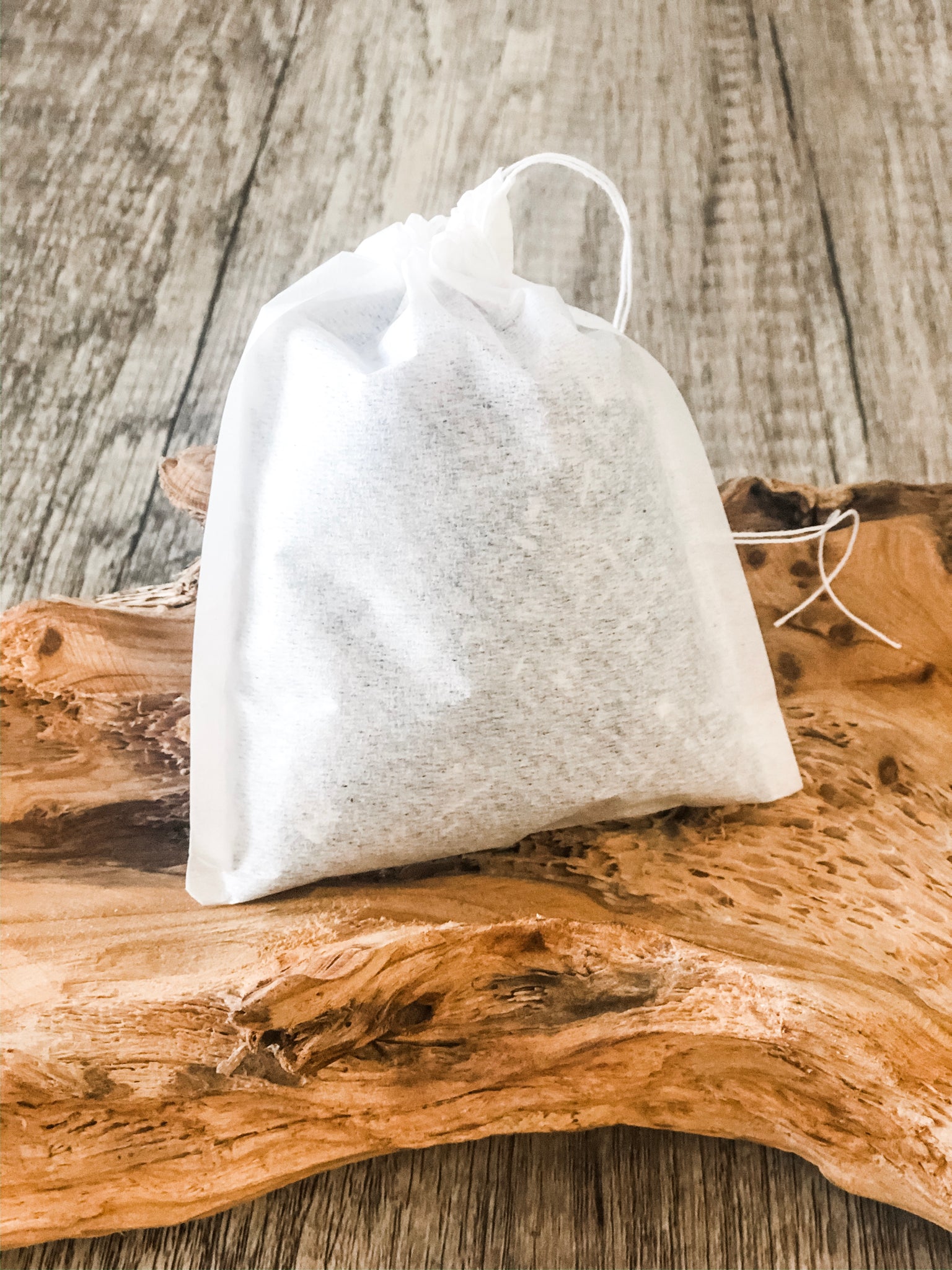 Amazon.com: 1000 Pcs Disposable Tea Bags for Loose Leaf Tea Drawstring Empty  Tea Bags Bulk Tea Filter Bags Tea Sachets Infuser Strainers for Loose Tea  Coffee Spice Herbs(2.75 X 3.54 Inch) :